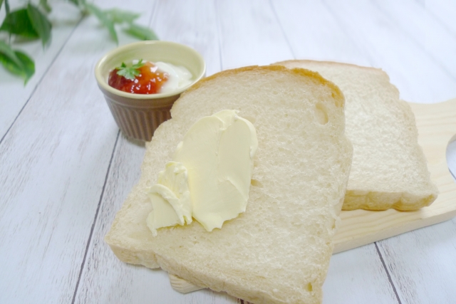 マーガリンの原料は？